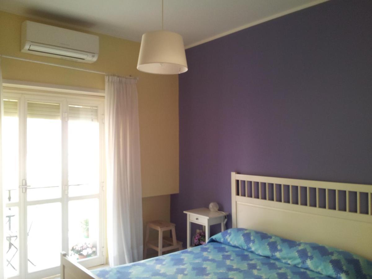 B&B Dimora Di Traiano Terracina Εξωτερικό φωτογραφία