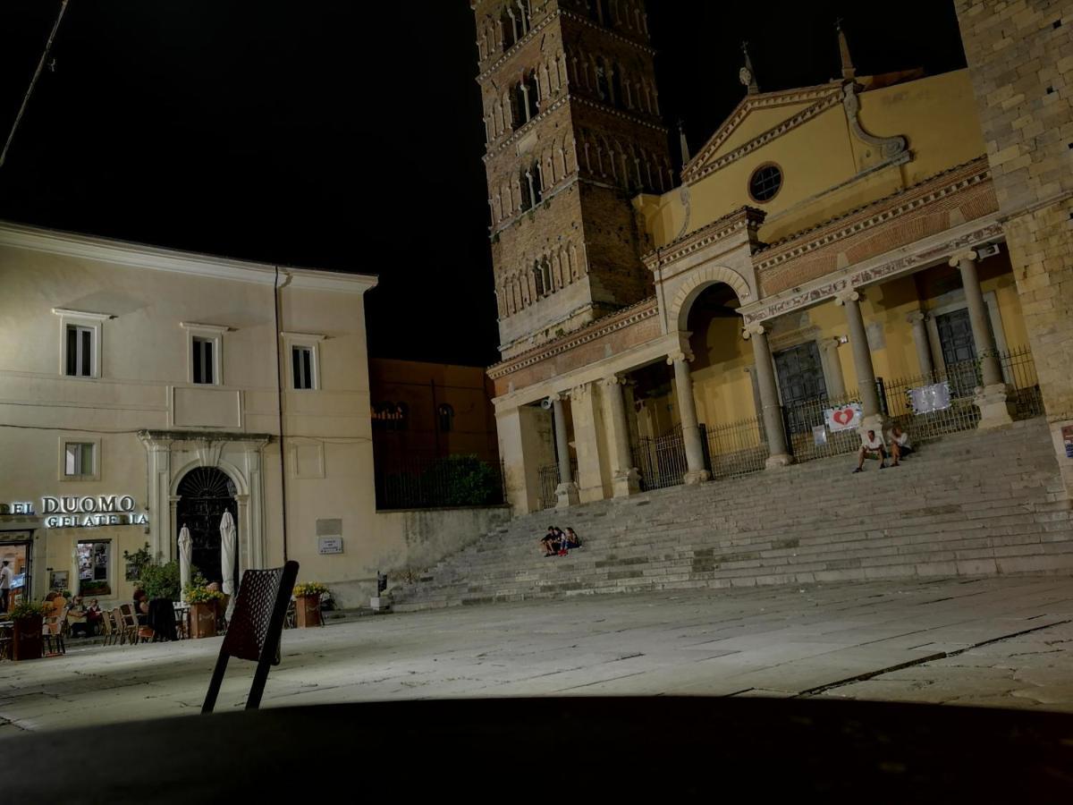 B&B Dimora Di Traiano Terracina Εξωτερικό φωτογραφία